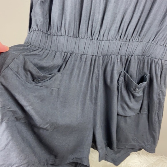 Sweet by Miss Me Embroidered Romper size L - Picture 7 of 11